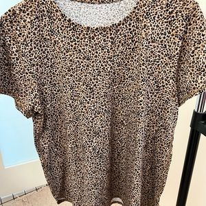 Petite animal print top.
